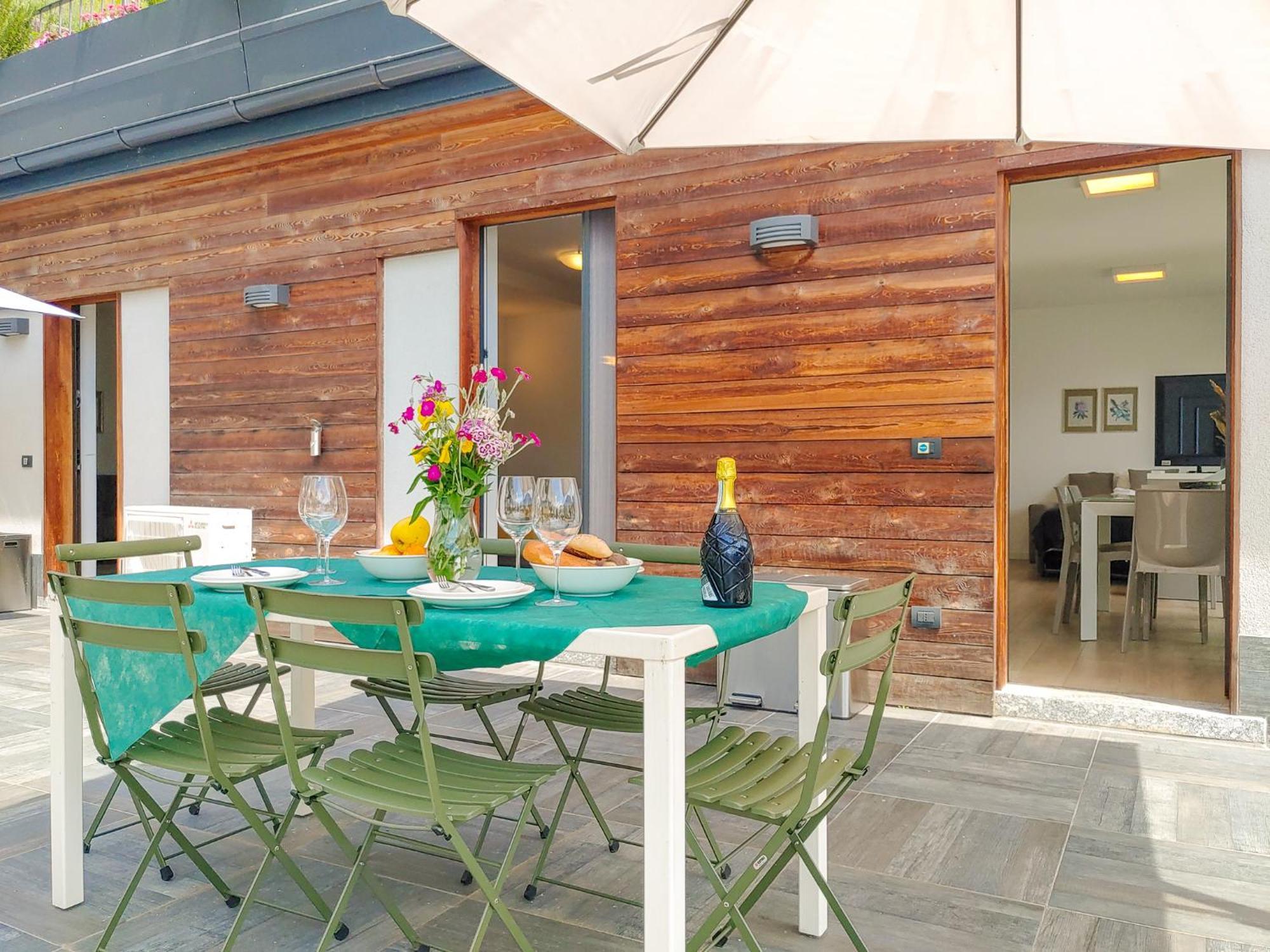 Dascio Emotion Ferienwohnung Mit Terrasse Am See Esterno foto