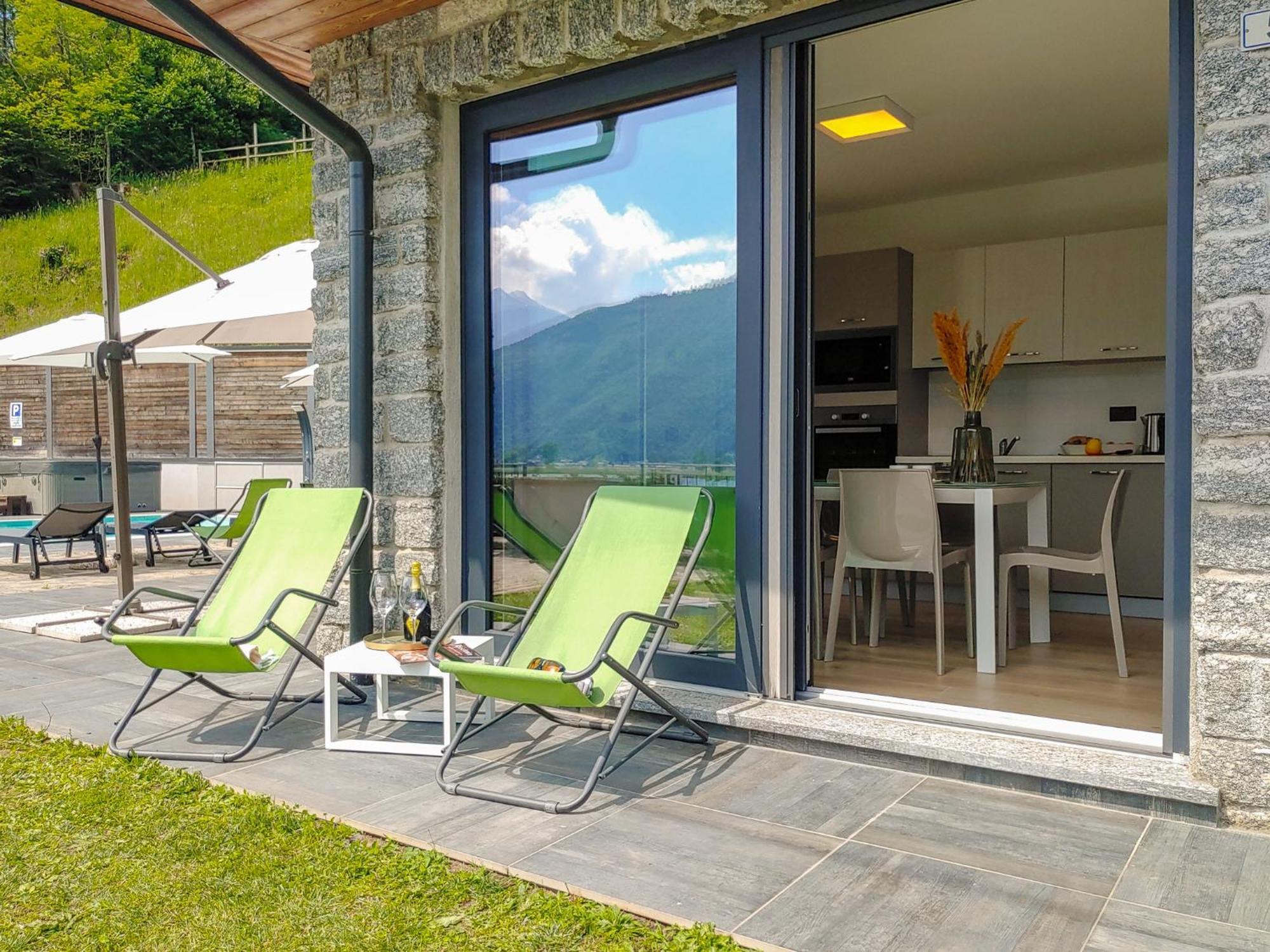 Dascio Emotion Ferienwohnung Mit Terrasse Am See Esterno foto