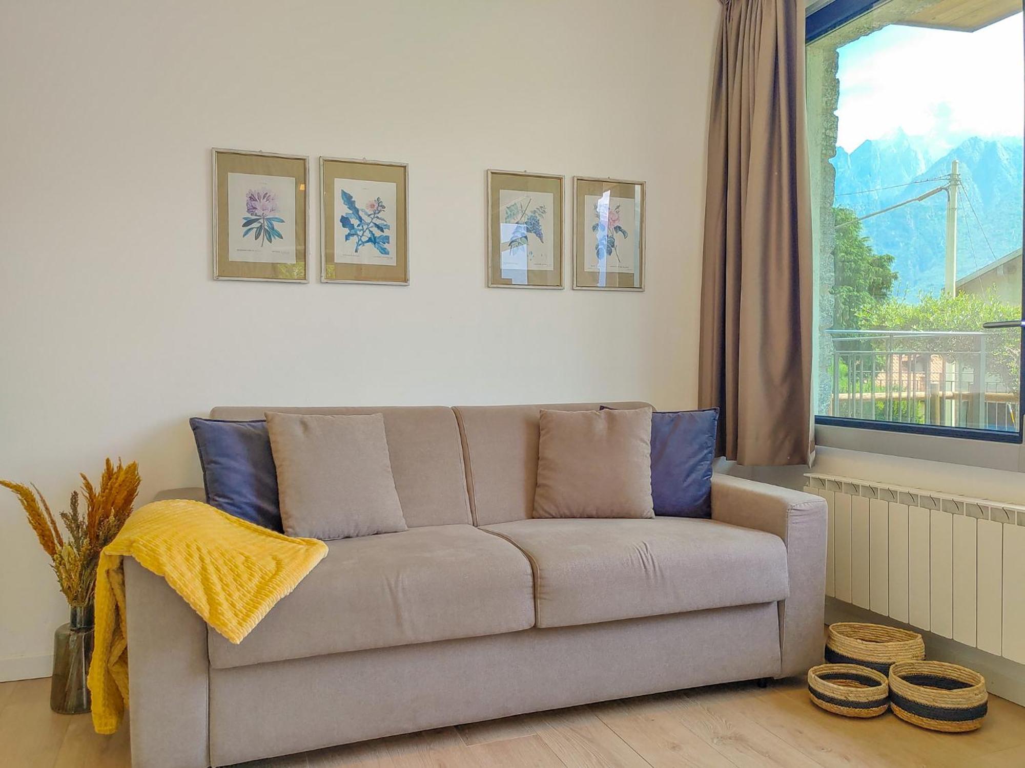 Dascio Emotion Ferienwohnung Mit Terrasse Am See Esterno foto