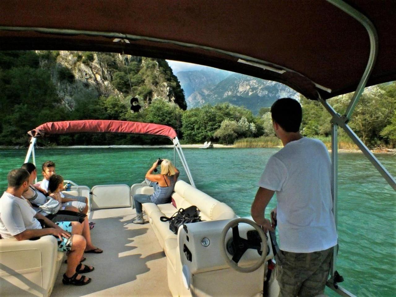Dascio Emotion Ferienwohnung Mit Terrasse Am See Esterno foto